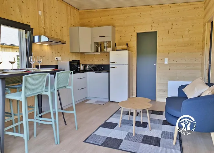 23 Le Moulin, De Coupeau, 4 Personnes * Saint-Berthevin